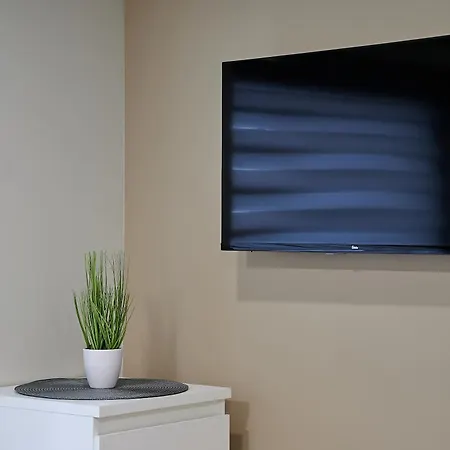 Great Location Studio1 On The First Floor, 24h Self Check-in Kaunas